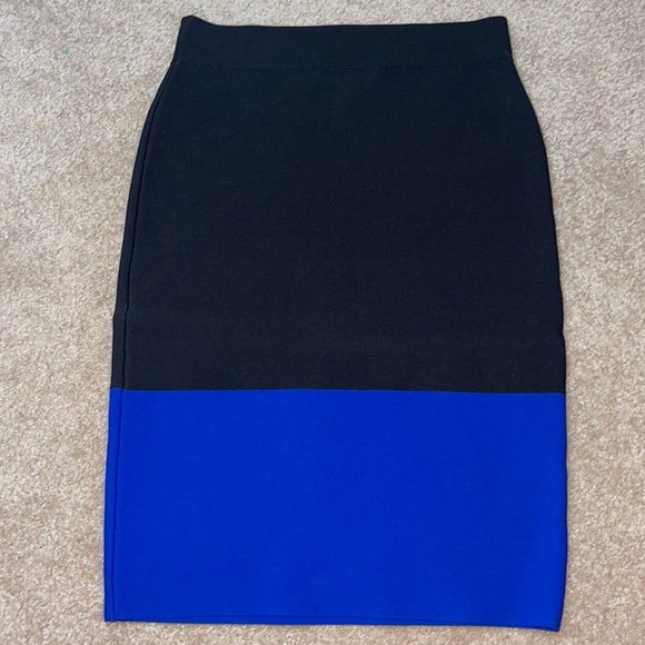 BCBGMAXAZRIA Scarlett Black & Blue Colorblock Pencil Skirt Sz S - Picture 4 of 8